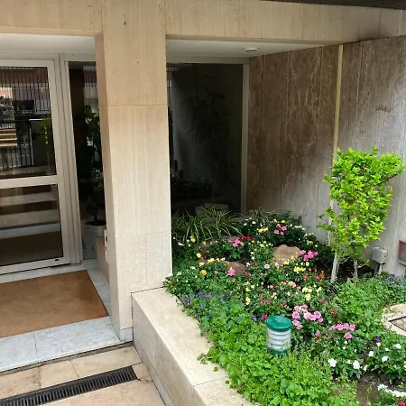 42m Terrace *